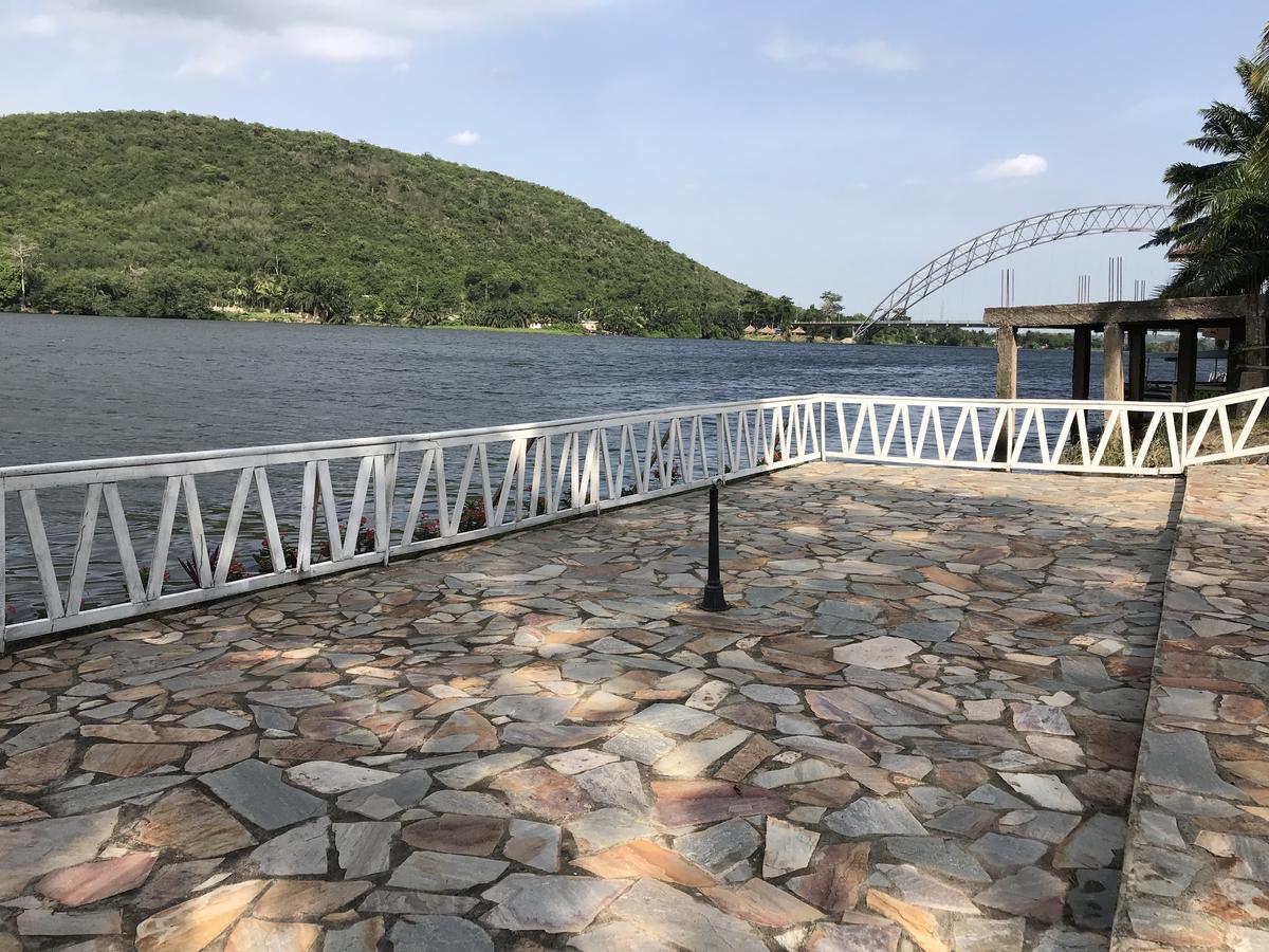 Akosombo Continental Hotel Dış mekan fotoğraf
