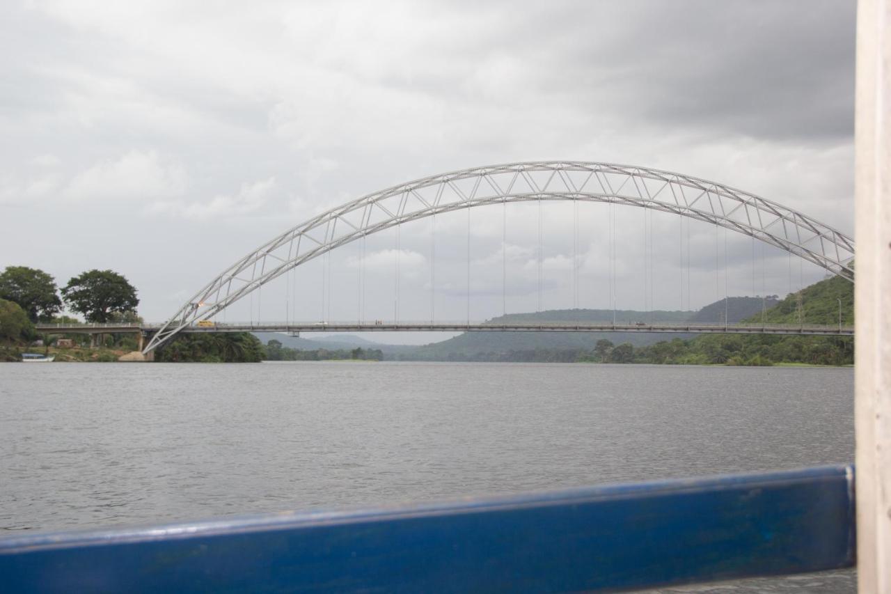 Akosombo Continental Hotel Dış mekan fotoğraf
